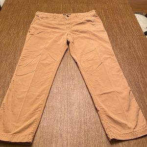 American Eagle khakis 36x32